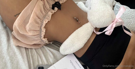 Annakacia modelo sexual archivo