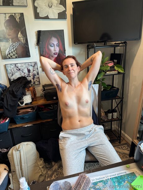 Cammikimmi hermosa modelo foto