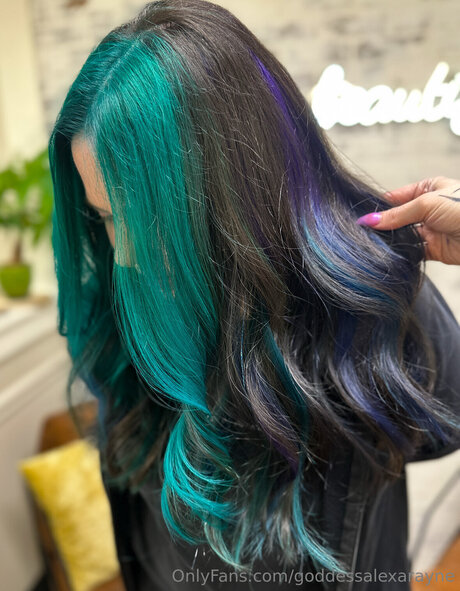 Goddessalexarayne modelo desnudos imagen