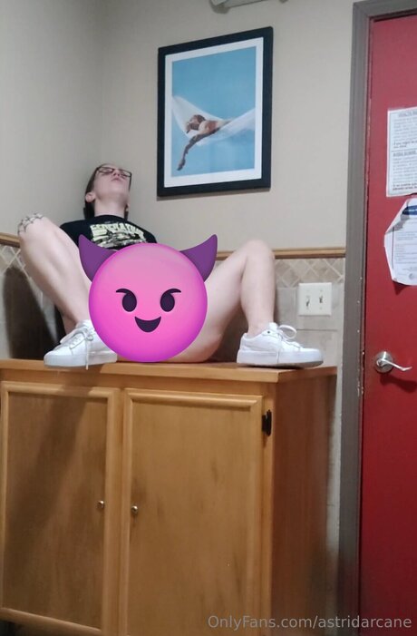 Astridarcane estrella desnuda galería