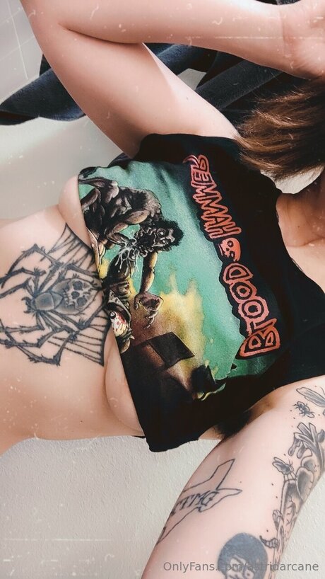 Astridarcane modelo gratis imágenes