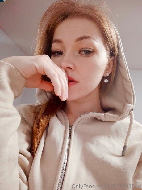 U411741544 estrella porno erótica imagen