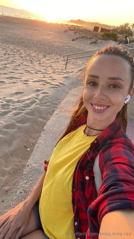 Miss Mila Ray actriz libre imágenes