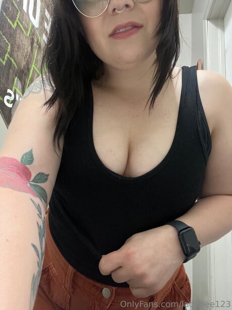 Ladybee123 estrella porno agradable imágenes