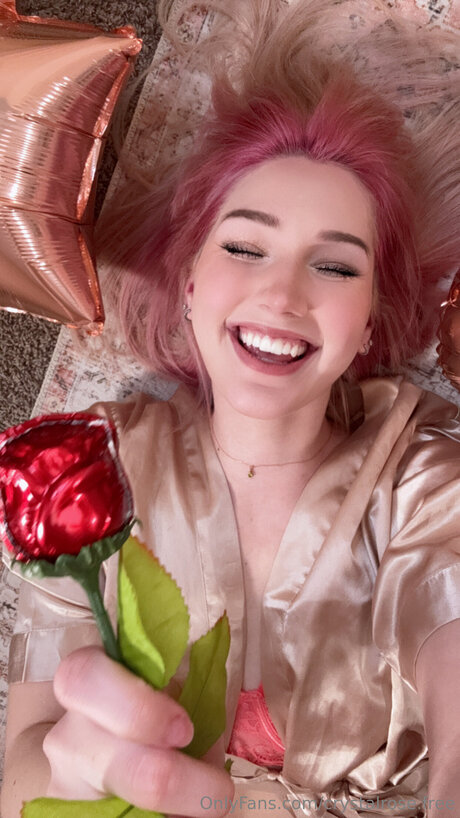 Crystalrose Free modelo galería