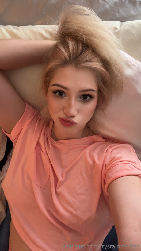 Crystalrose Free modelo xxx imagen