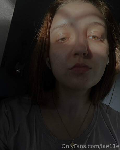 Hi Bby modelo desnudo imagen