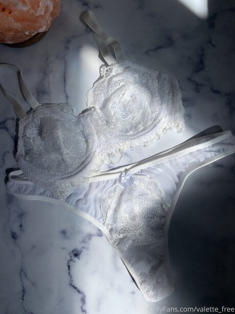 Valette Free estrella pornografica galería