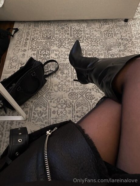 Lareinalove modelo agradable imagen