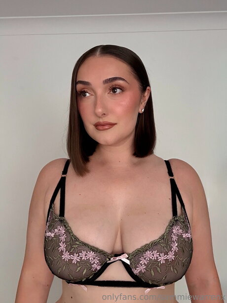 Sammiewarrenx modelo desnuda imagen