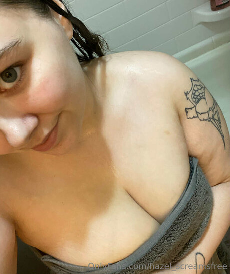 Hazel Screamsfree actriz sexual fotos