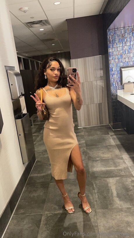 Elegantmagic estrella porno de arte imagen