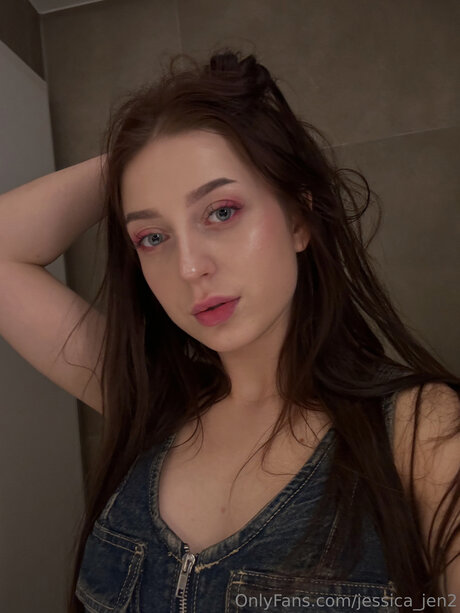 Jessica Jen2 estrella porno perfecta imagen