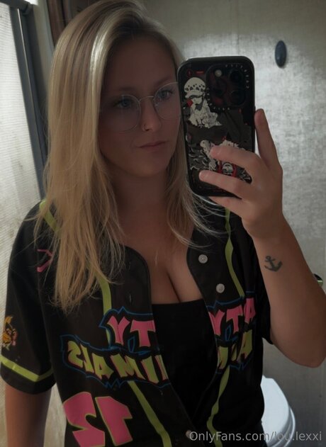 Lou Lexxi modelo hd imagen