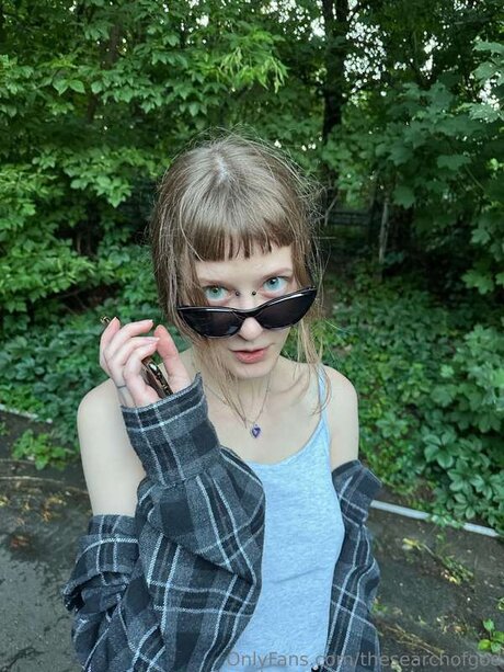 Thesearchofgod buen modelo galerías