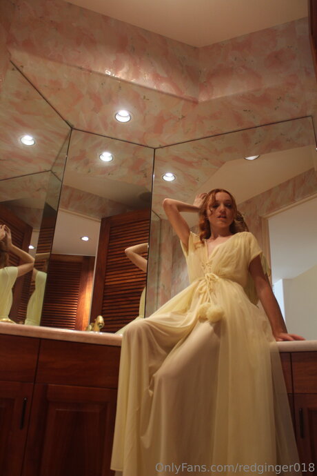 Redginger018 buen modelo fotos