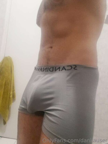 Dankauser modelo libre galerías