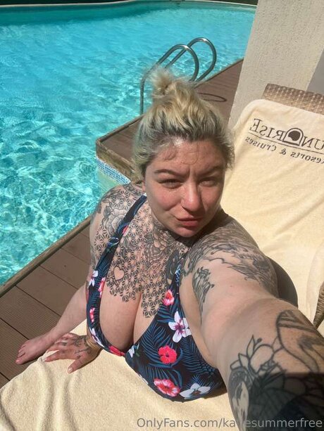 Katiesummerfree actriz de alta definición fotos