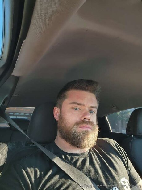 The Az Dean modelo caliente imagen