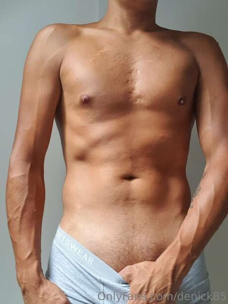 Denick85 desnudos estrella porno fotos