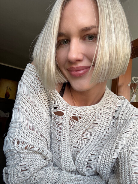 Emily Andersen estrella porno exclusiva galería