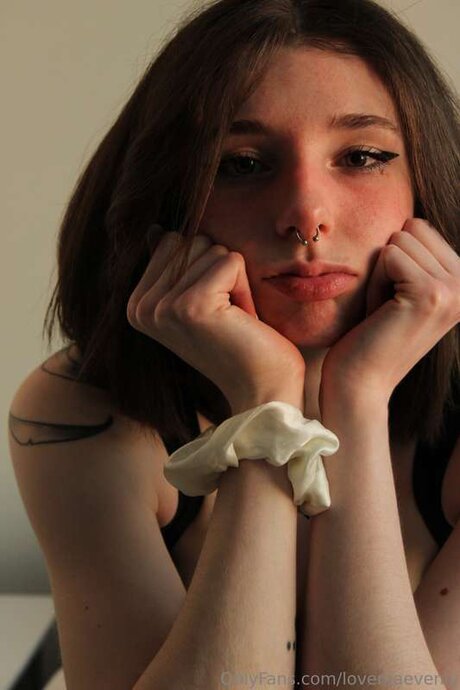 Lovemaevenly estrella porno de alta calidad galería