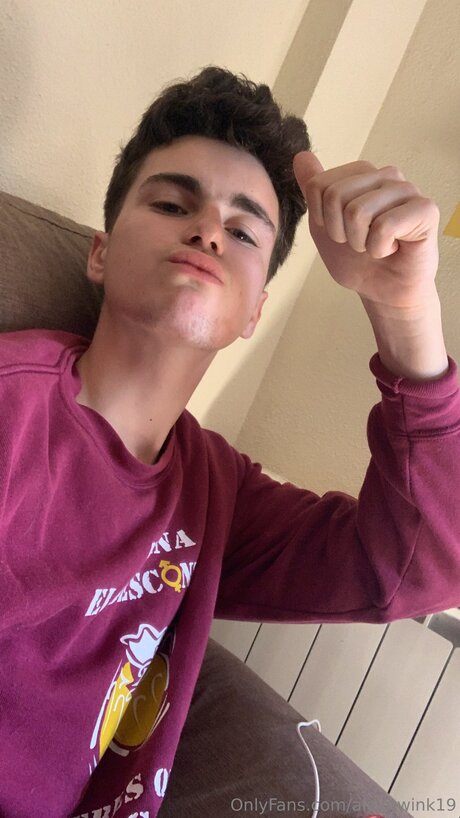 Alexitwink19 estrella porno desnuda galerías