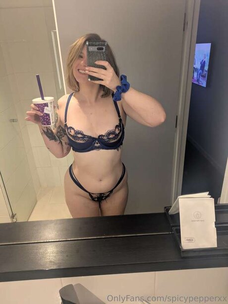 Spicypepperxx estrella porno hermosa recopilación