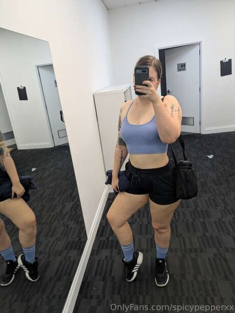 Spicypepperxx actriz de alta definición fotos