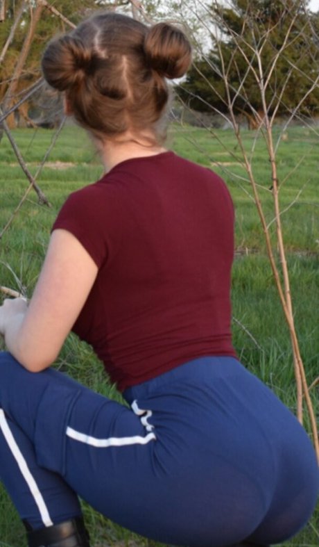 Laila Wolf desnudos estrella galería