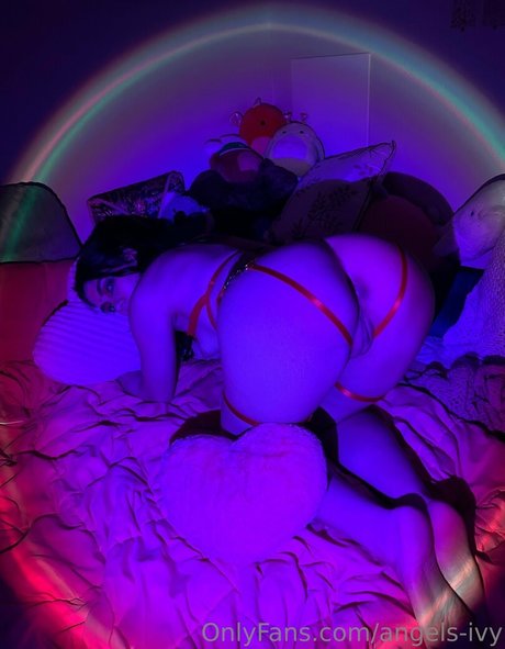 angels ivy actriz caliente imagen