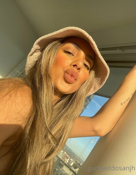 Gurneet Dosanjh actriz de arte fotos