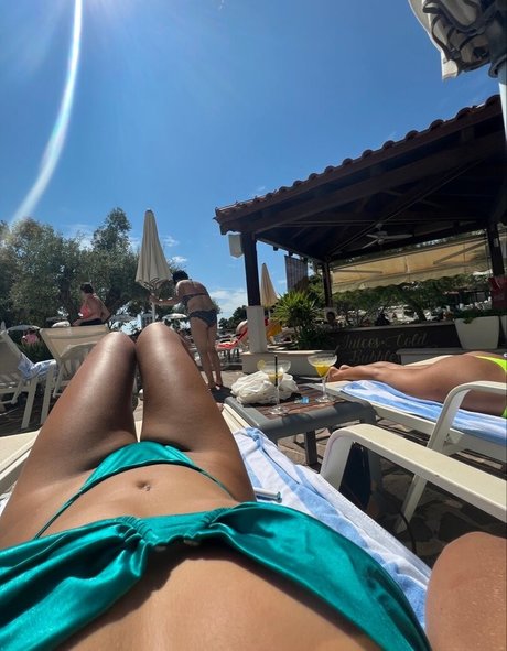 Lottie Loves ASMR modelo sexual galería