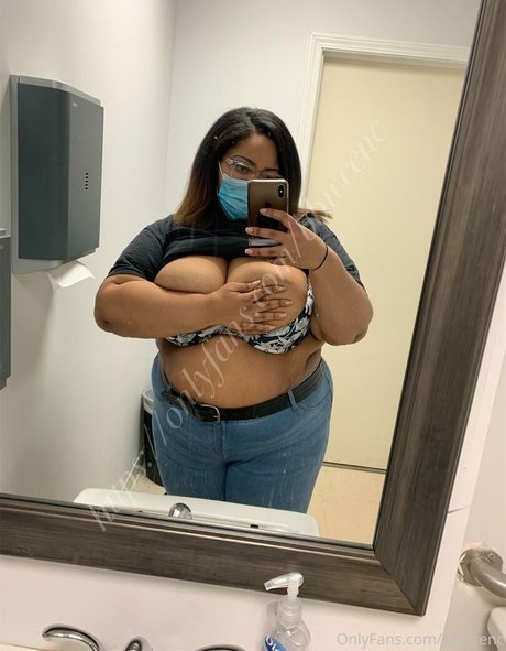 bbwcenc bonita modelo foto