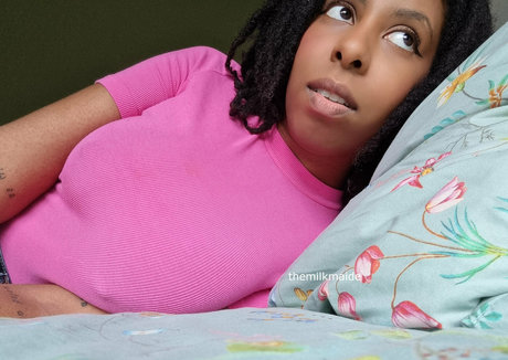 themilkmaide actriz porno foto