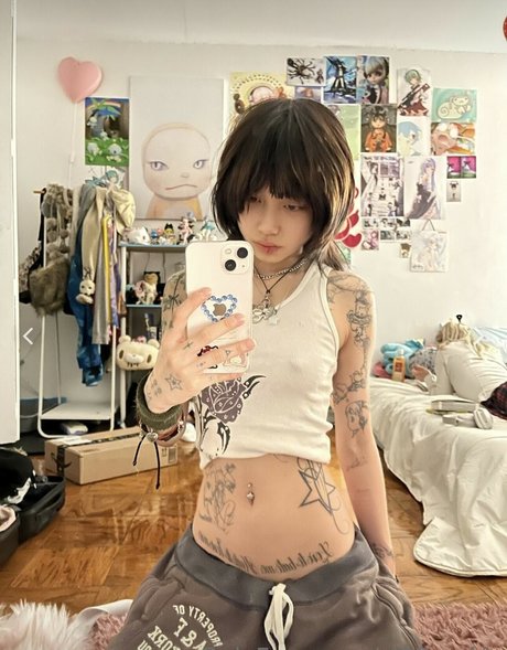 sl33zyskiz estrella porno bonita imágenes