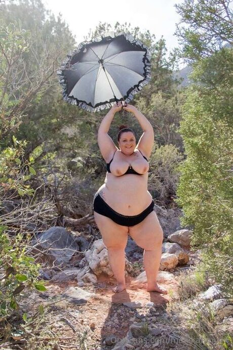 Monikamynx69 modelo mejor archivo