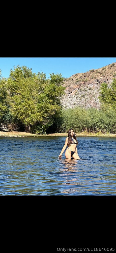 U118646095 estrella xxx imágenes