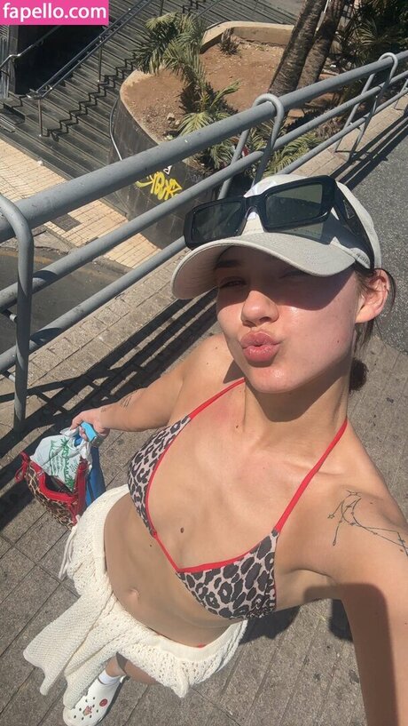 mkdobo sexo estrella porno imagen