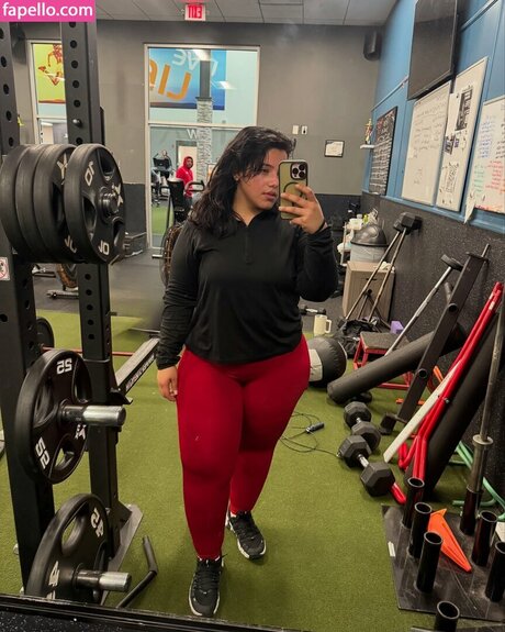 Duyein Martinez bonita estrella porno imágenes