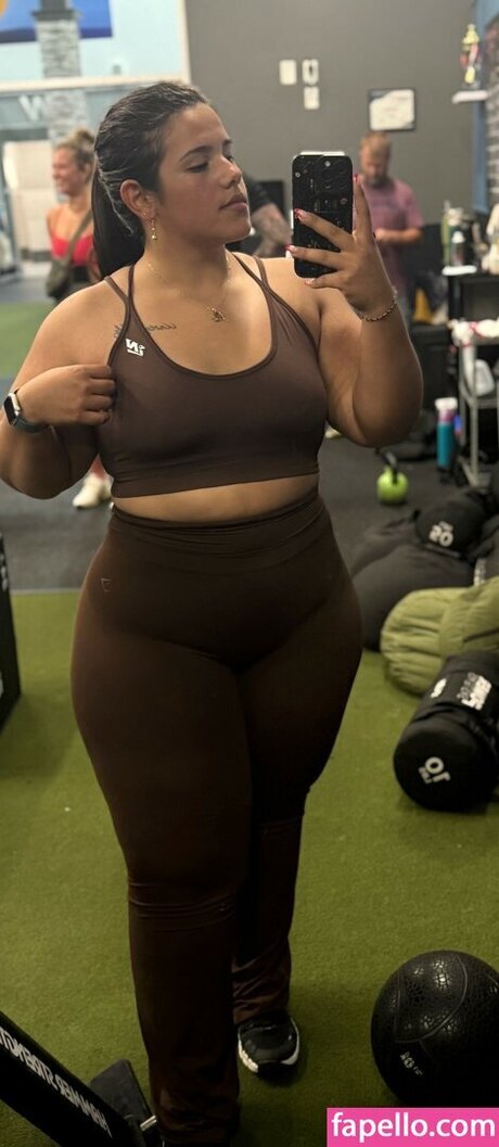 Duyein Martinez actriz libre fotos