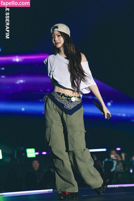 Hong Eunchae_ actriz desnuda foto