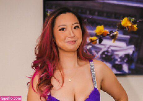 Monique Mae estrella porno caliente imagen