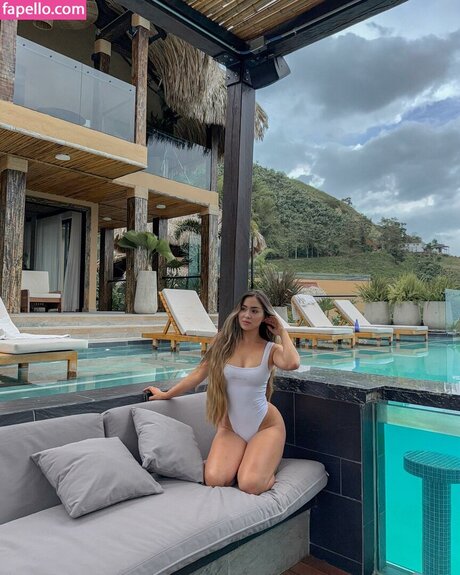 masturbación con las tetas grandes onlyfans arriba agradable galerías