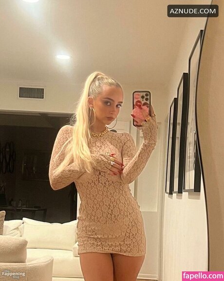 Emma Pillemer modelo agradable imágenes