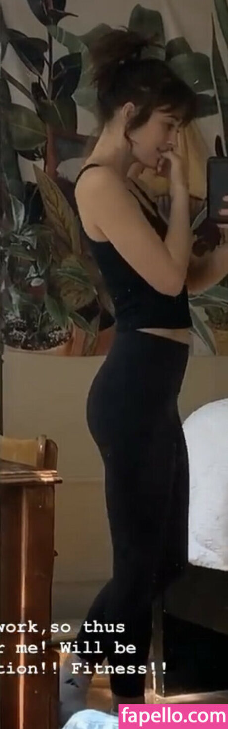 Aidan Noell estrella del arte foto