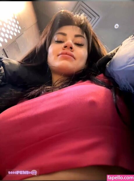 wetbunny hermosa actriz archivo