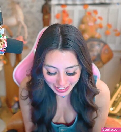 mcd00dle linda estrella fotos