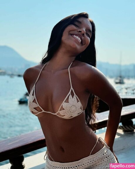 Mell Muzzillo estrella porno sexy galerías