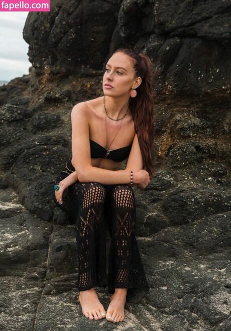 oliviarcox estrella porno caliente foto